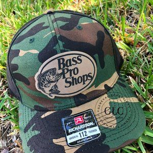 Camouflage Bass Pro Shop Richardson Trucker Hat w/ Gray Patch